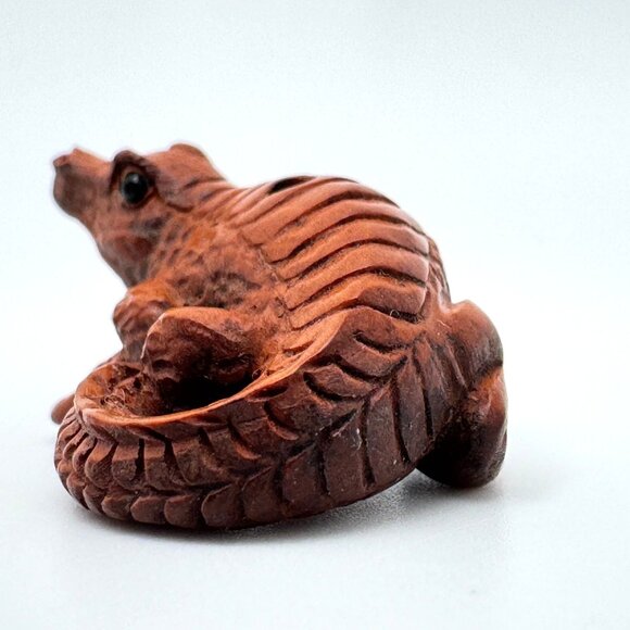 Ojime Bead Netsuke Alligator Crocodile Boxwood Signed Figurine - Picture 6 of 8